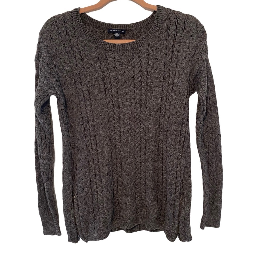 american eagle dark grey zippered front knit sweater size large